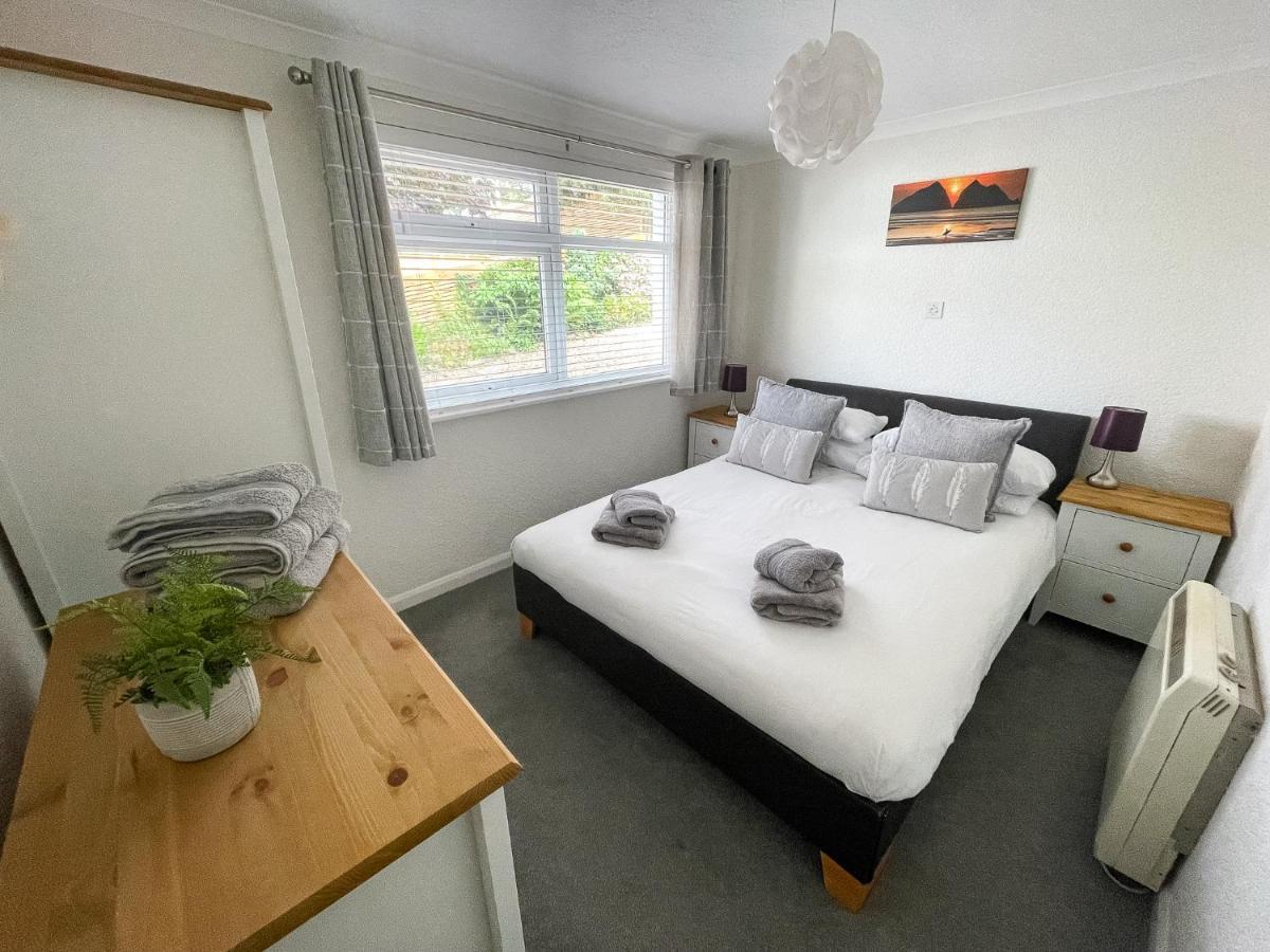 2 Chatsworth Riverscape Apartments - Peaceful Apartment In Great Location With Free Parking Overlooking The Gannel Just A Short Walk From Newquays Incredible Beaches And Local Amenities New Quay Exterior foto